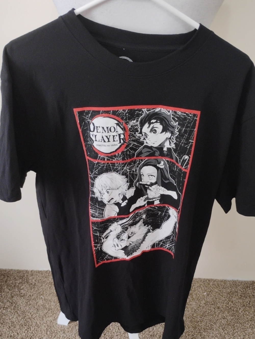 Men's Like New Demon Slayer Tshirt